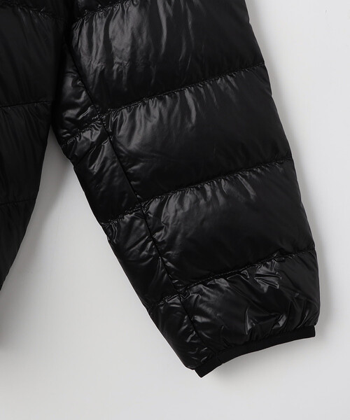 NANGA(ナンガ)の「NANGA/ナンガ 7DAYS INNER DOWN CARDIGAN(ダウンジャケット/コート・メンズ・ブラック/オリーブ・MEDIUM/LARGE/X-LARGE)」の4枚目の写真