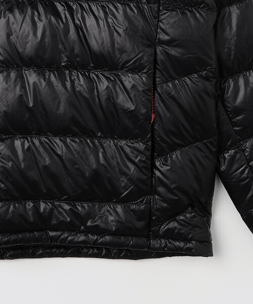 NANGA(ナンガ)の「NANGA/ナンガ 7DAYS INNER DOWN CARDIGAN(ダウンジャケット/コート・メンズ・ブラック/オリーブ・MEDIUM/LARGE/X-LARGE)」の6枚目の写真