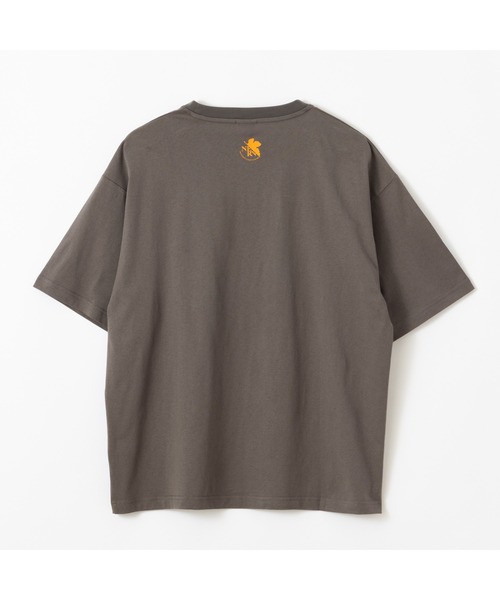 FILA（フィラ）の「GRAPHIC T-SHIRT  / Evangelion /  エヴァンゲリオン（Tシャツ/カットソー・メンズ・グレー・S/M/L/XL）」の2枚目の写真