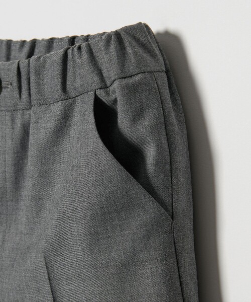 green label relaxing（グリーンレーベルリラクシング）の「TRW ソリッド ショートパンツ / キッズ 110cm-130cm（スーツパンツ・キッズ・グレー/ネイビー・130cm/120cm/110cm）」の12枚目の写真