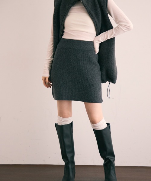 Trish（トリッシュ）の「ニットミニスカート（スカート・レディース・ブラウン/グレー/アイボリー/ブラック・FREE）」の9枚目の写真