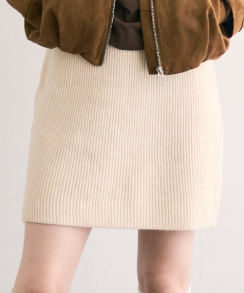 Trish（トリッシュ）の「ニットミニスカート（スカート・レディース・ブラウン/グレー/アイボリー/ブラック・FREE）」の11枚目の写真