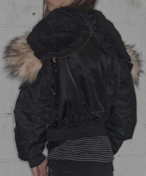 FANCY CLUB（ファンシークラブ）の「【FANCY CLUB】EYELET FUR MA-1 / 【ファンシークラブ】アイレットファーＭＡ-1（MA-1・レディース・ブラック/バーガンディー・ONE SIZE）」の13枚目の写真