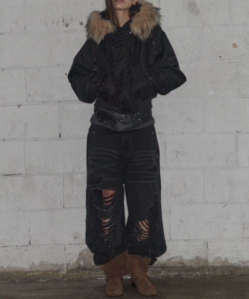 FANCY CLUB（ファンシークラブ）の「【FANCY CLUB】EYELET FUR MA-1 / 【ファンシークラブ】アイレットファーＭＡ-1（MA-1・レディース・ブラック/バーガンディー・ONE SIZE）」の14枚目の写真