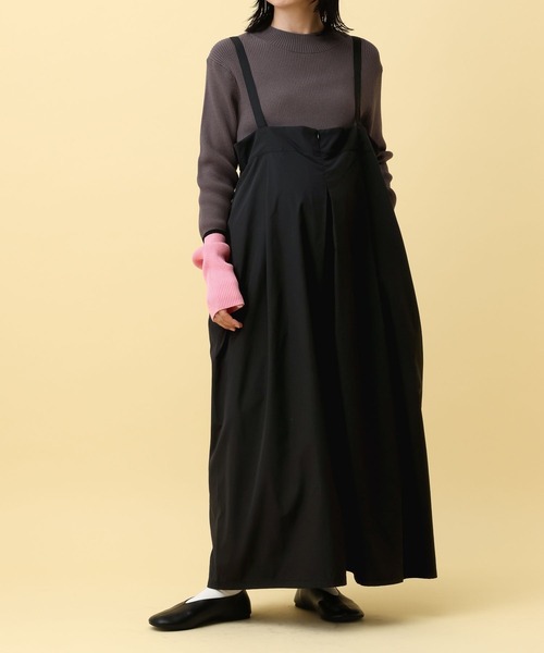 LEPSIM(レプシィム)の「【産前・産後対応】マタニティ/サス付きタックサロペ 593776(マタニティウェア/グッズ・レディース・キャメル/ブラック・FREE)」の3枚目の写真