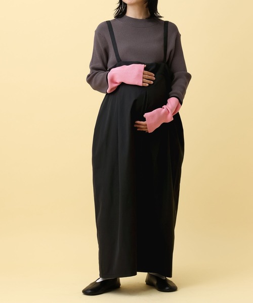 LEPSIM(レプシィム)の「【産前・産後対応】マタニティ/サス付きタックサロペ 593776(マタニティウェア/グッズ・レディース・キャメル/ブラック・FREE)」の4枚目の写真