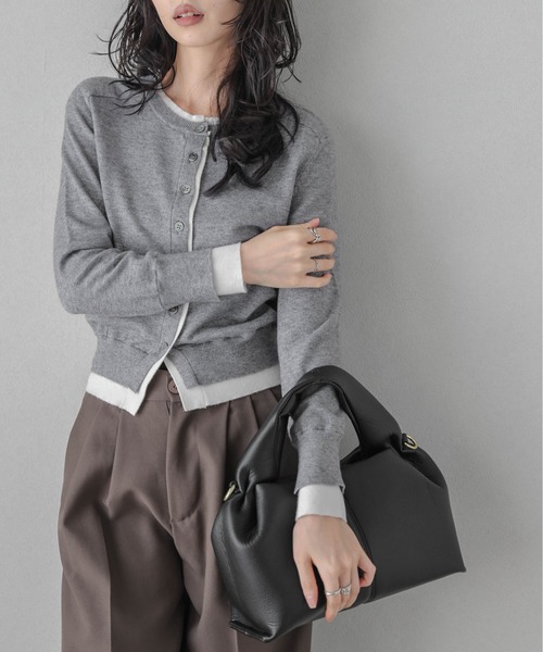 La-gemme（ラジェム）の「バイカラーレイヤードニットカーディガン（カーディガン/ボレロ・レディース・ブラウン/グレー/ブラック・フリー）」の3枚目の写真