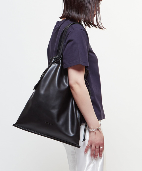 CONVERSE TOKYO（コンバーストウキョウ）の「CANVAS GATHERED TOTE BAG（トートバッグ・レディース・ベージュ/ブラック/ブラック系その他・FREE）」の8枚目の写真