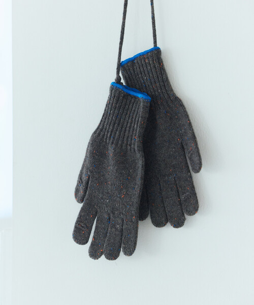 FREAK'S STORE(フリークスストア)の「WOOL EASY SLIT GLOVE ウール イージーグローブ スマホ対応スリット付き(手袋・メンズ・グレー/ナチュラル/ブラック・ONE SIZE)」の7枚目の写真