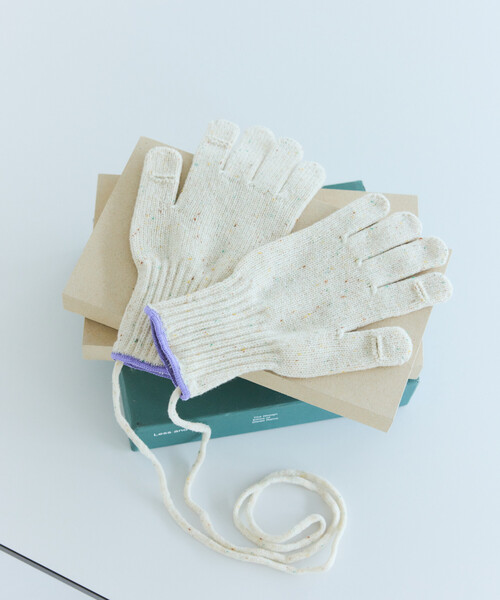 FREAK'S STORE(フリークスストア)の「WOOL EASY SLIT GLOVE ウール イージーグローブ スマホ対応スリット付き(手袋・メンズ・グレー/ナチュラル/ブラック・ONE SIZE)」の9枚目の写真
