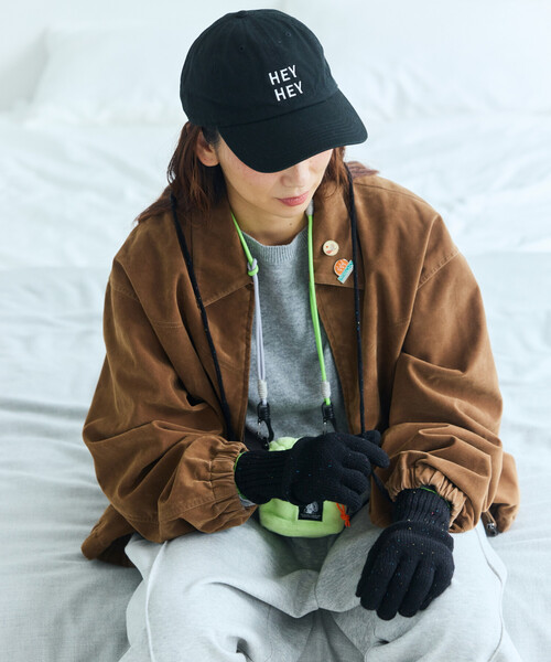 FREAK'S STORE(フリークスストア)の「WOOL EASY SLIT GLOVE ウール イージーグローブ スマホ対応スリット付き(手袋・メンズ・グレー/ナチュラル/ブラック・ONE SIZE)」の20枚目の写真