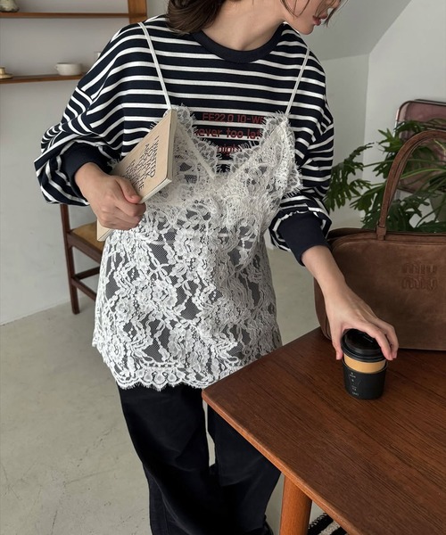 WILLFULLY（ウィルフリー）の「border logo print cropped sweat tops（スウェット・レディース・ネイビー/ホワイト/ライム・FREE）」の9枚目の写真