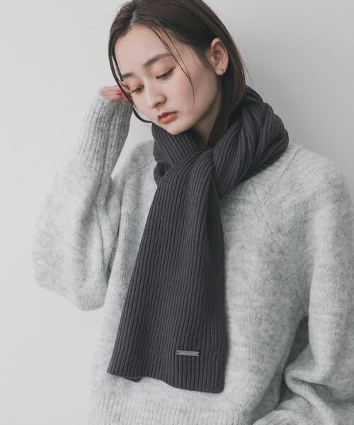 SENSE OF PLACE by URBAN RESEARCH（センスオブプレイスバイアーバンリサーチ）の「モチモチニットストール（マフラー・レディース・チャコールグレー/グレー/レッド・ONE）」の2枚目の写真