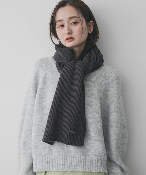 SENSE OF PLACE by URBAN RESEARCH（センスオブプレイスバイアーバンリサーチ）の「モチモチニットストール（マフラー・レディース・チャコールグレー/グレー/レッド・ONE）」の4枚目の写真