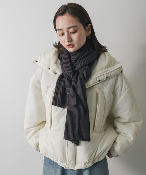 SENSE OF PLACE by URBAN RESEARCH（センスオブプレイスバイアーバンリサーチ）の「モチモチニットストール（マフラー・レディース・チャコールグレー/グレー/レッド・ONE）」の8枚目の写真