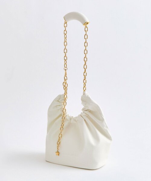 OLIVE des OLIVE（オリーブデオリーブ）の「【ふたばコラボ企画】チェーンホーボーバッグ（ショルダーバッグ・レディース・ダークブラウン/アイボリー/サックスブルー・FREE）」の2枚目の写真