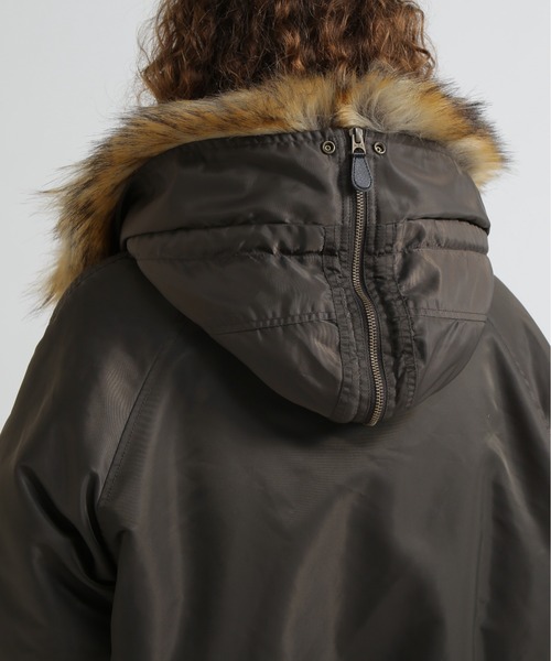 MOUSSY（マウジー）の「《AVIREX×MOUSSY》N-2B（ナイロンジャケット・レディース・ブラウン/セージグリーン・F）」の22枚目の写真