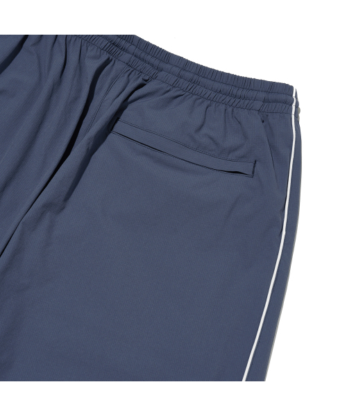 F.ILLUMINATE(フィルミネイト)の「ナイロンツーピンタックパイピングパンツ-ブルー(スウェットパンツ・レディース・その他・LARGE/MEDIUM/SMALL)」の12枚目の写真
