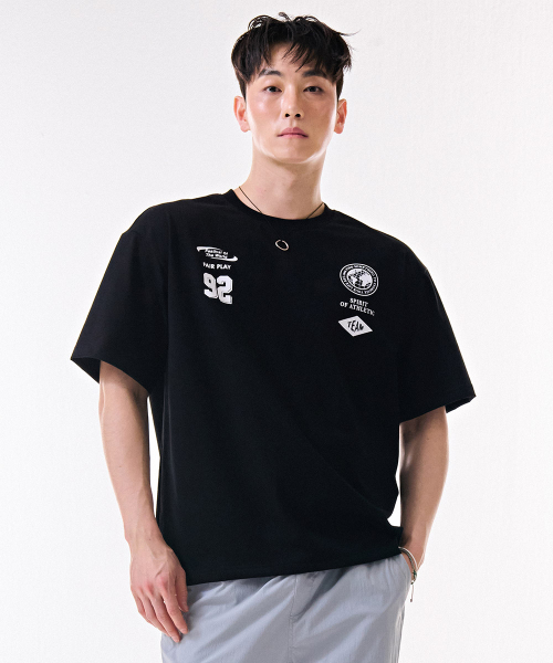 CHASECULT(チェイスカルト)の「共用フロントグラフィック半袖Tシャツ-DBRU5844D03(Tシャツ/カットソー・レディース・ブラック・90/95/100/105)」の5枚目の写真