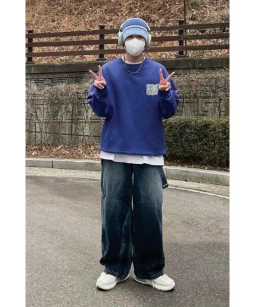 Retriever Club（レトリーバークラブ）の「GRAFFITI RRC CREWNECK [PURPLE]（スウェット・レディース・その他・SMALL/MEDIUM/LARGE/X-LARGE）」の5枚目の写真