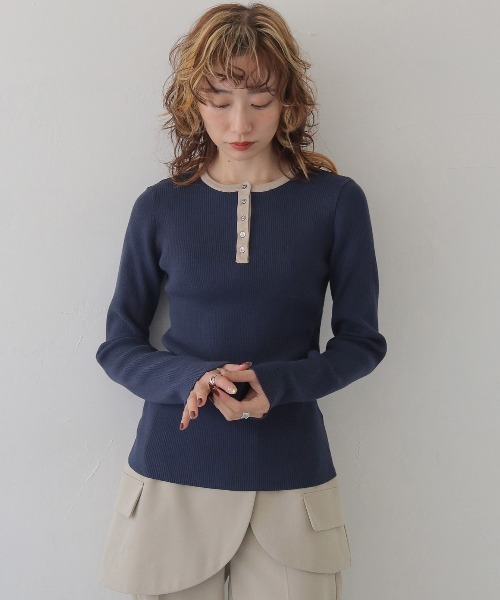 CLEIO（クレイオ）の「【CLEIO】ヘンリーネックリブニット HENLEY NECK RIB KNIT/986-14617（Tシャツ/カットソー・レディース・アイボリー/ブラック/ネイビー/レッド・FREE）」の4枚目の写真