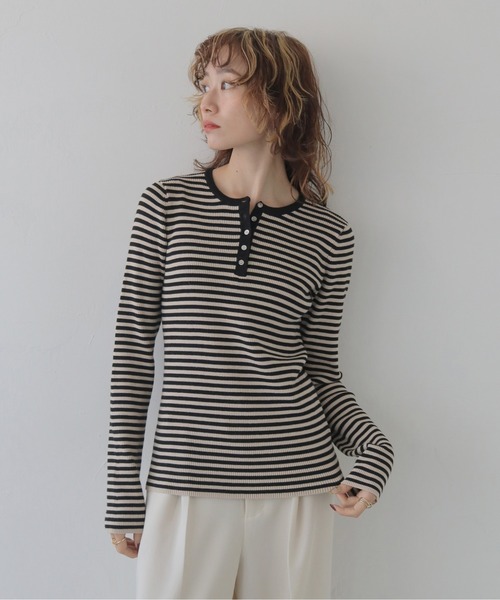 CLEIO（クレイオ）の「【CLEIO】ヘンリーネックリブニット HENLEY NECK RIB KNIT/986-14617（Tシャツ/カットソー・レディース・アイボリー/ブラック/ネイビー/レッド・FREE）」の17枚目の写真
