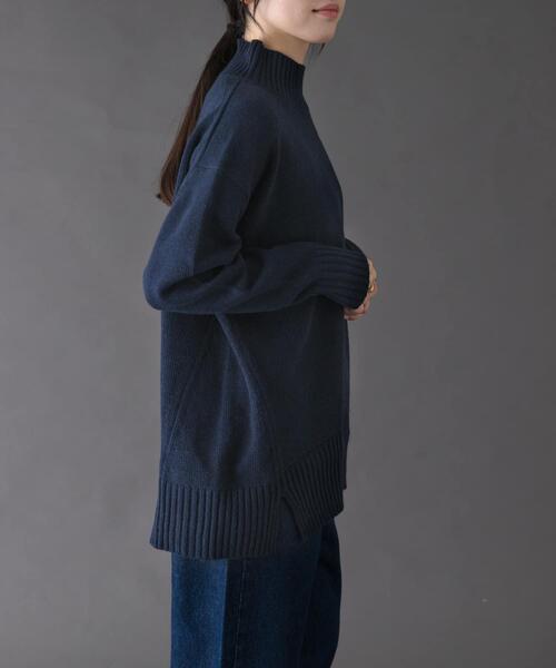 FORK&SPOON(フォークアンドスプーン)の「FORK&SPOON ハイネックロングニット(ニット/セーター・レディース・グレー系その他/ブラウン系その他/ネイビー・1)」の4枚目の写真