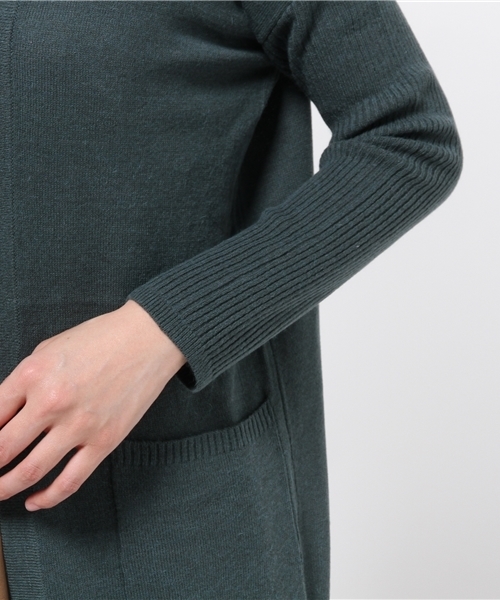 LBC(エルビーシー)の「12Gアンゴラブレンドロングカーディガン (カーディガン/ボレロ・レディース・オフホワイト/グリーン/ブラウン・MEDIUM/LARGE)」の7枚目の写真