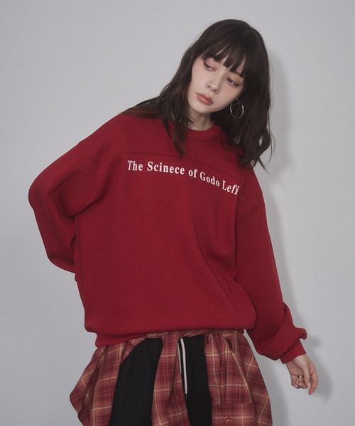 ENVYM（アンビー）の「ロゴプリントオーバーサイズスウェットPO（スウェット・レディース・ホワイト/ブラック/レッド・FREE）」の22枚目の写真