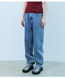 chancechance（チャンスチャンス）の「WASHED BLUE RELAXED JEANS（デニムパンツ）」