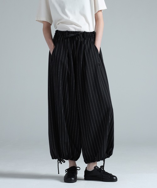 Y-3（ワイスリー）の「Y-3 REFINED WOOL CROPPED WIDE LEG PANTS（その他パンツ・メンズ・ブラック×ホワイト・X-SMALL/SMALL/MEDIUM/LARGE/XX-SMALL/X-LARGE）」の5枚目の写真