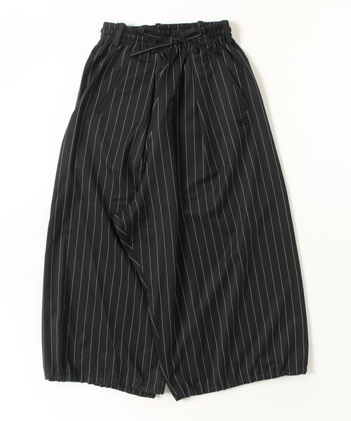 Y-3（ワイスリー）の「Y-3 REFINED WOOL CROPPED WIDE LEG PANTS（その他パンツ・メンズ・ブラック×ホワイト・X-SMALL/SMALL/MEDIUM/LARGE/XX-SMALL/X-LARGE）」の7枚目の写真