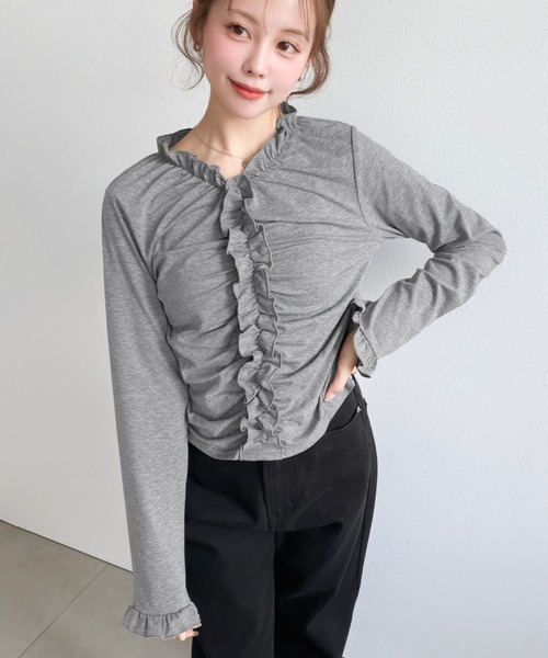 moment+(モーメントプラス)の「Vネックギャザーフリル長袖カットソー(Tシャツ/カットソー・レディース・ブラック/オフホワイト/イエロー/杢グレー・M)」の14枚目の写真