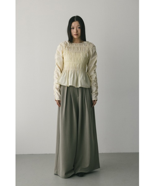 STYLEMIXER(スタイルミキサー)の「ハイウエストタックワイドパンツ(スラックス・レディース・イエロー/ブラック/ライトベージュ・SMALL/MEDIUM)」の12枚目の写真