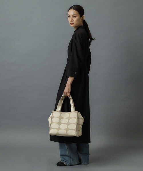 HIROKO HAYASHI（ヒロコハヤシ）の「TRICO（トリコ）トートバッグ（トートバッグ・レディース・ベージュ系4/サックスブルー系4・00）」の16枚目の写真