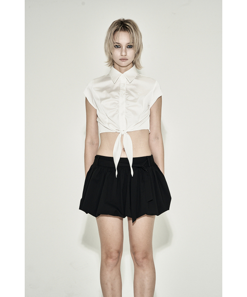 SYNERJYN(シナジン)の「BELT SHIRRING MINI SKIRT BLACK(スカート・レディース・その他・SMALL/MEDIUM)」の3枚目の写真