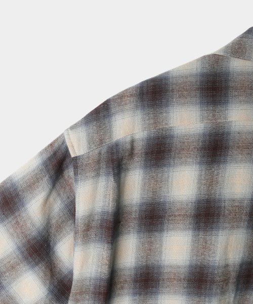 INDUST(インダスト)の「アッシュフォードチェックシャツ_ネイビー(シャツ/ブラウス・レディース・ネイビー・1(S)/2(M)/3(L))」の12枚目の写真