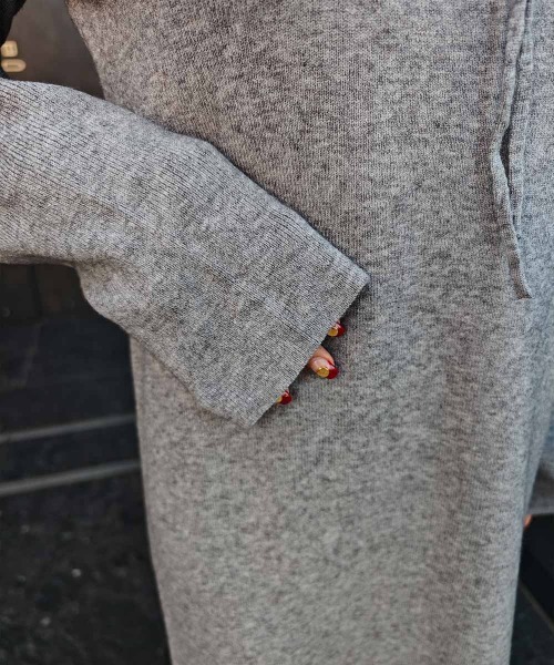 esutoreja（エストレジャ）の「チョーカーニットワンピース（ワンピース・レディース・グレー・FREE）」の6枚目の写真