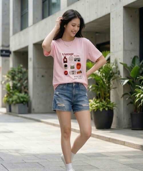 September SEOUL(セプテンバーソウル)の「ヴィンテージモチーフ グラフィックプリントTシャツ(Tシャツ/カットソー・レディース・ホワイト/ピンク・FREE)」の9枚目の写真