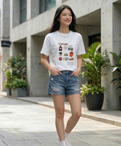 September SEOUL(セプテンバーソウル)の「ヴィンテージモチーフ グラフィックプリントTシャツ(Tシャツ/カットソー・レディース・ホワイト/ピンク・FREE)」の5枚目の写真