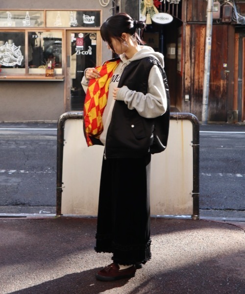 VANS（バンズ）の「【BILLY'S EXCLUSIVE】JOCKEY BOMBER VEST　126R1083507（MA-1・メンズ・ブラック・LARGE/MEDIUM）」の9枚目の写真