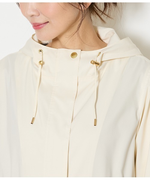 NEWYORKER(ニューヨーカー)の「【撥水・ウォッシャブル】ライトタフタ フーデットアウター(その他アウター・レディース・ネイビー/アイボリー・9号/11号)」の3枚目の写真