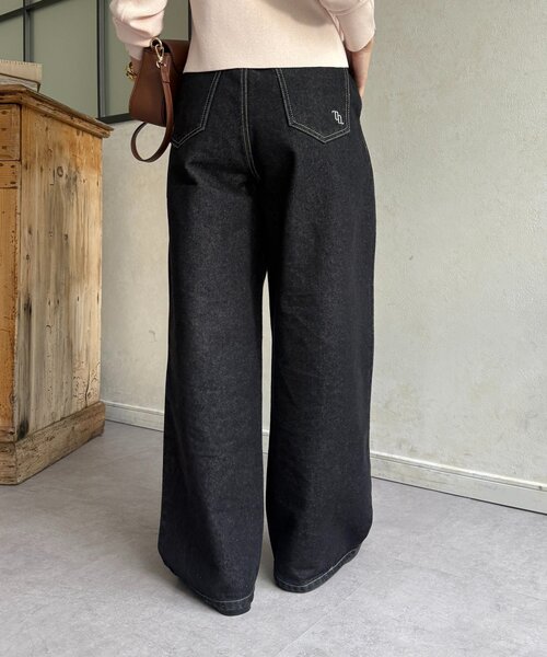 Thevon(ゼボン)の「2タックデニム(デニムパンツ・レディース・ブラック/サックスブルー・S/M)」の5枚目の写真