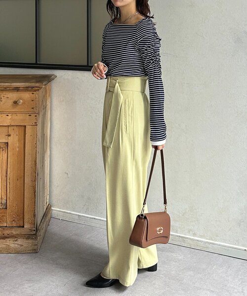 Thevon（ゼボン）の「スクエアネックパフスリーブリブプルオーバー（Tシャツ/カットソー・レディース・ブラック/オフホワイト/ネイビー/レッド・FREE）」の13枚目の写真