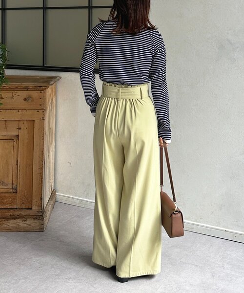 Thevon（ゼボン）の「スクエアネックパフスリーブリブプルオーバー（Tシャツ/カットソー・レディース・ブラック/オフホワイト/ネイビー/レッド・FREE）」の14枚目の写真