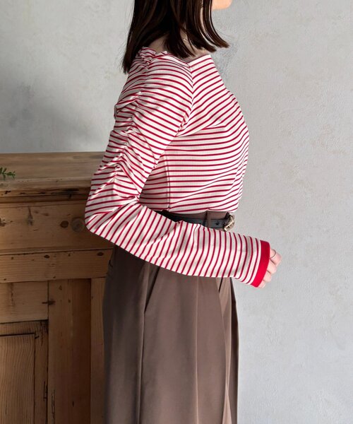 Thevon（ゼボン）の「スクエアネックパフスリーブリブプルオーバー（Tシャツ/カットソー・レディース・ブラック/オフホワイト/ネイビー/レッド・FREE）」の19枚目の写真