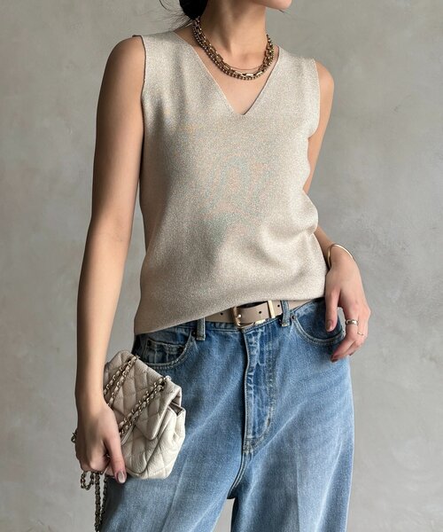 DouDou（ドゥドゥ）の「前後2WAYラメニットタンク（タンクトップ・レディース・ベージュ/ホワイト/ブラック/グレー/レモンイエロー・FREE）」の4枚目の写真