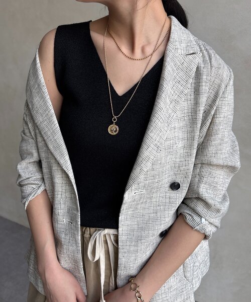 DouDou（ドゥドゥ）の「前後2WAYラメニットタンク（タンクトップ・レディース・ベージュ/ホワイト/ブラック/グレー/レモンイエロー・FREE）」の11枚目の写真