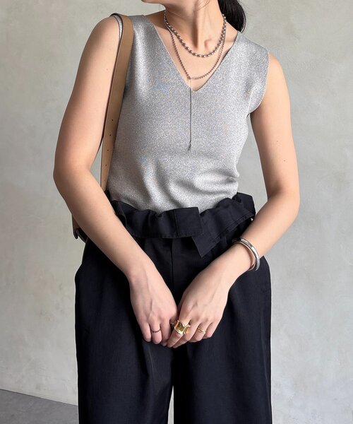 DouDou（ドゥドゥ）の「前後2WAYラメニットタンク（タンクトップ・レディース・ベージュ/ホワイト/ブラック/グレー/レモンイエロー・FREE）」の20枚目の写真