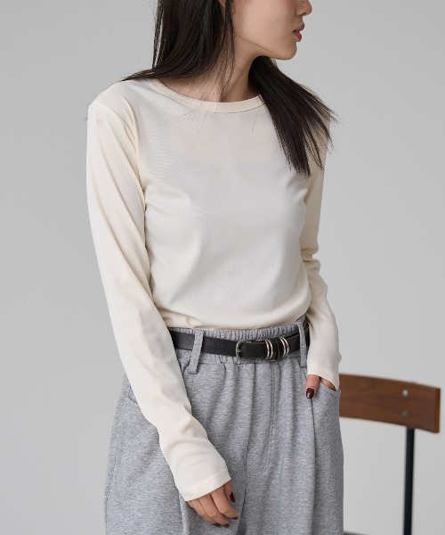 TRIANGLE PALETTE(トライアングルパレット)の「ストレッチクルーネック長袖Tシャツ(Tシャツ/カットソー・レディース・ブラック/アイボリー/グレー・FREE)」の22枚目の写真
